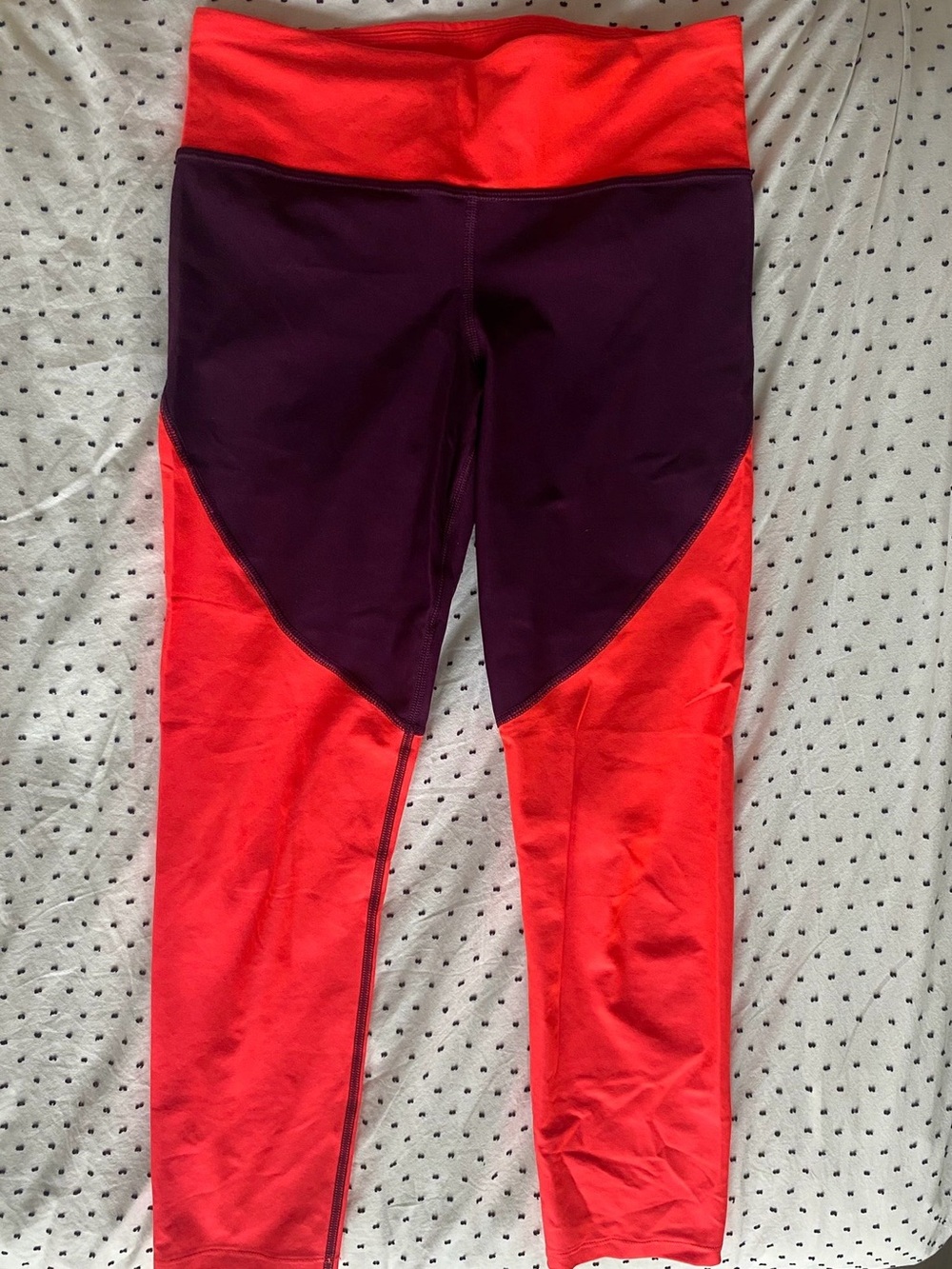 Under Armour Women's Colorblock Leggings in Red & Dark Purple